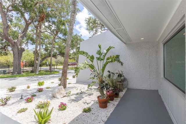 5303 SEA FOREST DRIVE, New Port Richey, FL 34652