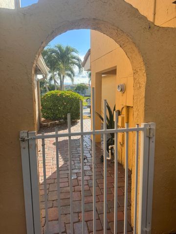 3272 Bollard Road, West Palm Beach, FL 33411