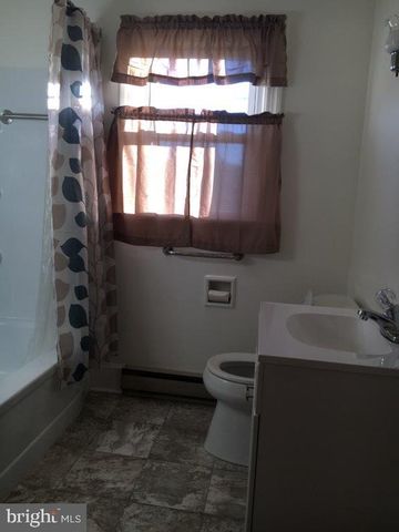 3089 WINCHESTER AVE, Martinsburg, WV 25405