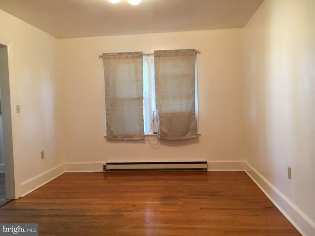 3089 WINCHESTER AVE, Martinsburg, WV 25405