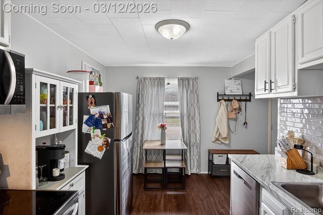 1770 Council Avenue, Lincoln Park, MI 48146