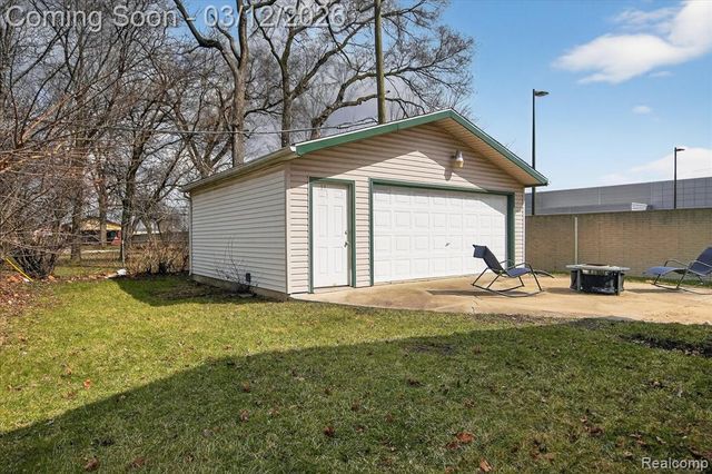 1770 Council Avenue, Lincoln Park, MI 48146