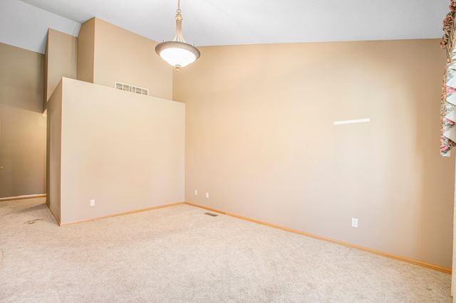 5549 Lachman Avenue NE, Albertville, MN 55301