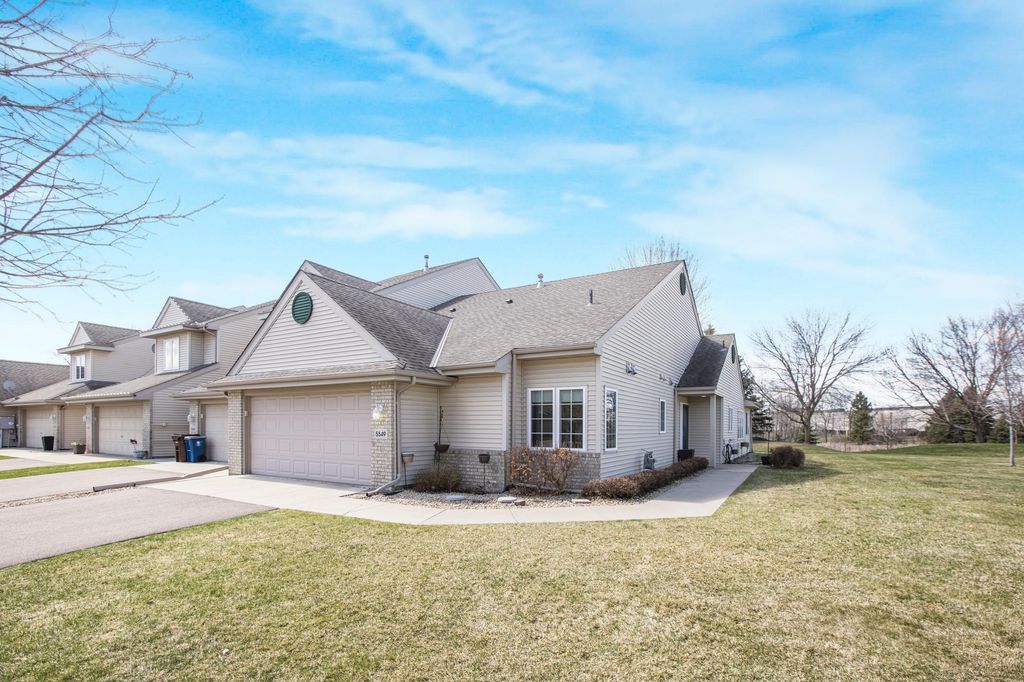5549 Lachman Avenue NE, Albertville, MN 55301