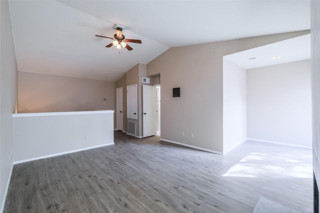 6633 W Airport Boulevard 1206, Houston, TX 77035