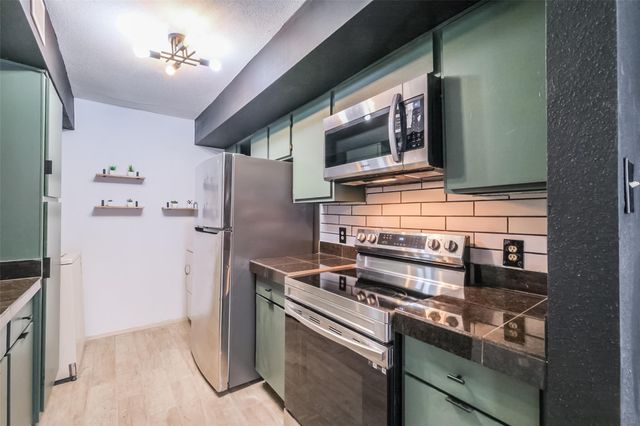 6633 W Airport Boulevard 1206, Houston, TX 77035