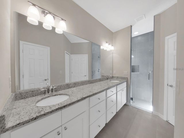 8303 KING BLOSSOM COURT, Tampa, FL 33615