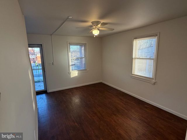 818 DIVISION AVE NE, Washington, DC 20019