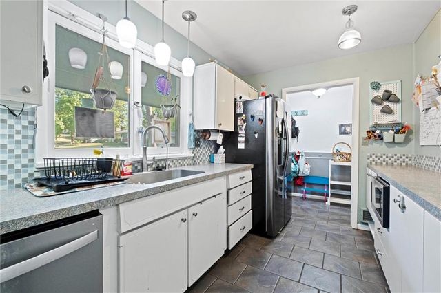 1200 NE 57th Terrace, Kansas City, MO 64118