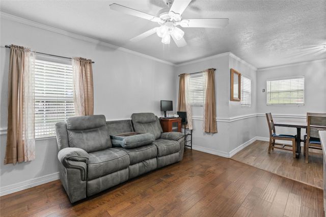 1005 Majestic Street, Houston, TX 77020