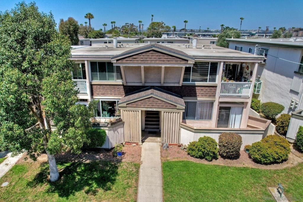 3852 Basilone St, San Diego, CA 92110 — photo 2