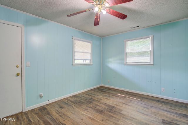 156 Warrior Lane, Johnson City, TN 37601