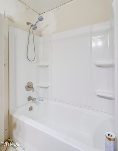 156 Warrior Lane, Johnson City, TN 37601
