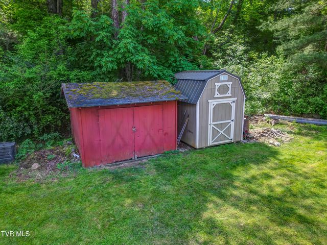 156 Warrior Lane, Johnson City, TN 37601