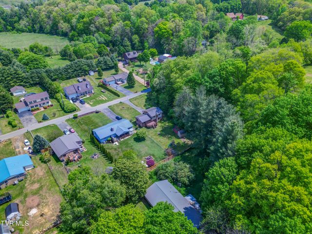 156 Warrior Lane, Johnson City, TN 37601