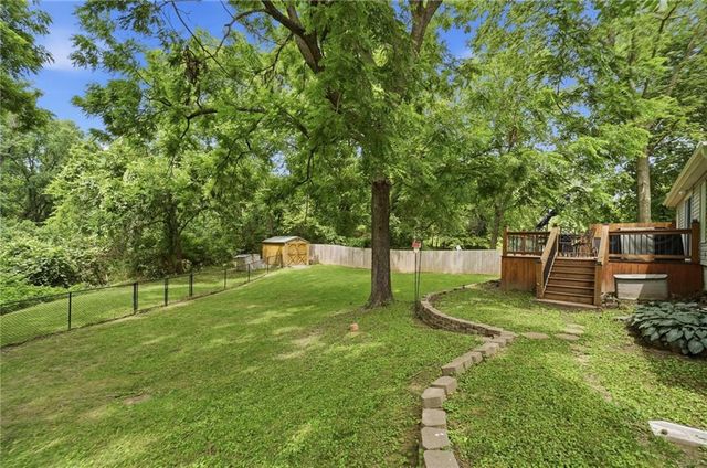 2410 NW 53rd Terrace, Kansas City, MO 64151