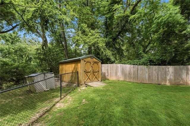2410 NW 53rd Terrace, Kansas City, MO 64151