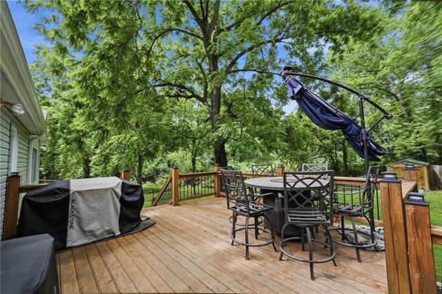 2410 NW 53rd Terrace, Kansas City, MO 64151