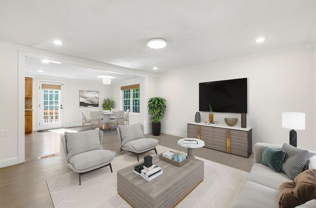 98 Park Ave, Wilmington, MA 01887