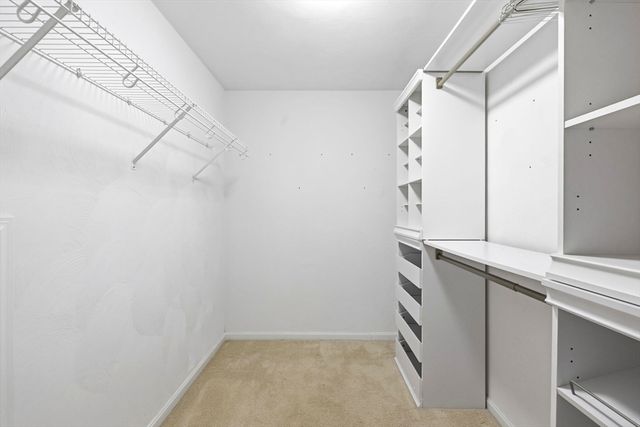 98 Park Ave, Wilmington, MA 01887