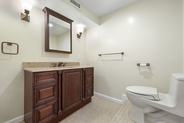 98 Park Ave, Wilmington, MA 01887