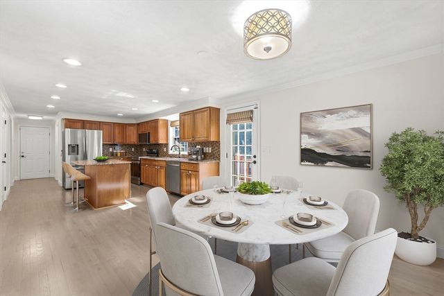 98 Park Ave, Wilmington, MA 01887