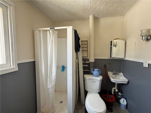 6 Rugraff Street, Rochester, NY 14606