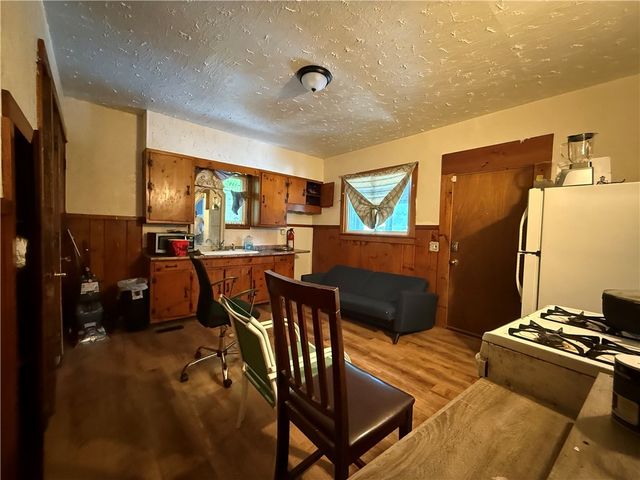 6 Rugraff Street, Rochester, NY 14606