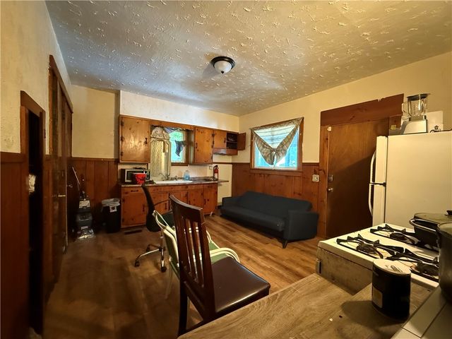 6 Rugraff Street, Rochester, NY 14606