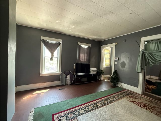 6 Rugraff Street, Rochester, NY 14606