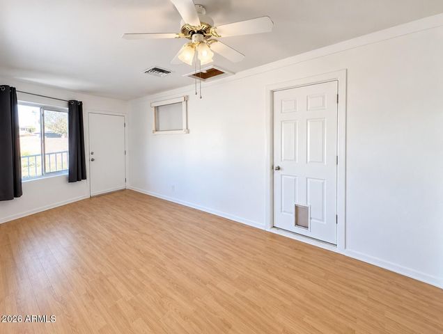 11400 N 112th Drive, Youngtown, AZ 85363