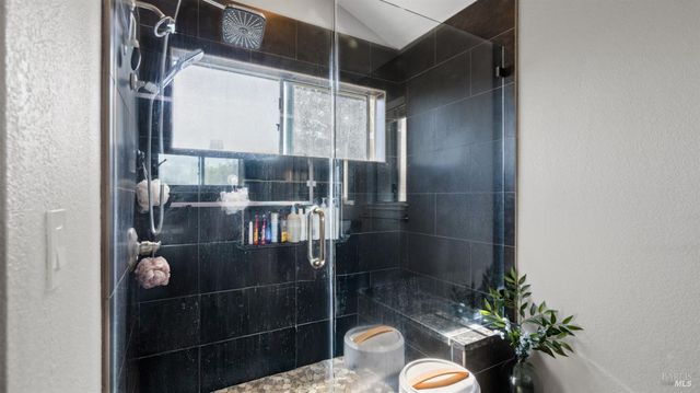 238 Harvest Dr, Vacaville, CA 95687