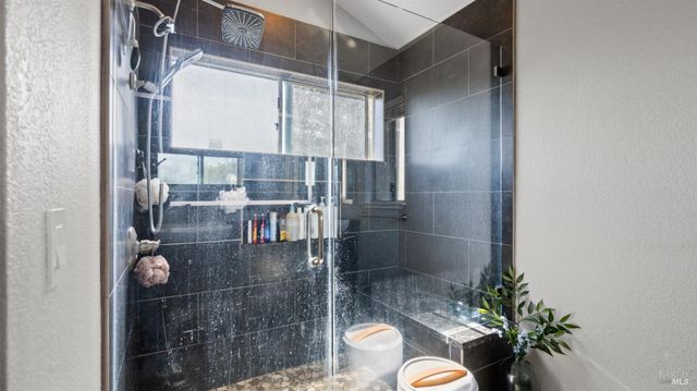 238 Harvest Dr, Vacaville, CA 95687