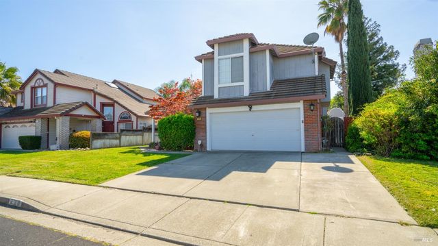 238 Harvest Dr, Vacaville, CA 95687