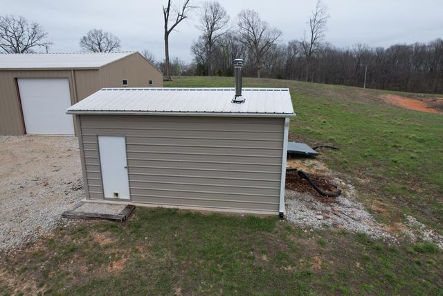 408 County Road 599, Caulfield, MO 65626