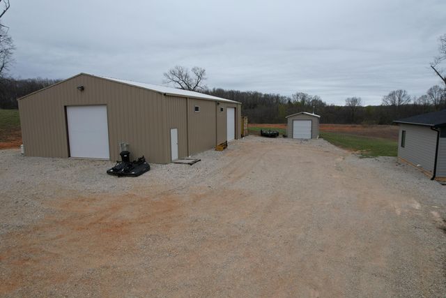 408 County Road 599, Caulfield, MO 65626