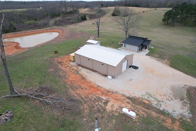 408 County Road 599, Caulfield, MO 65626