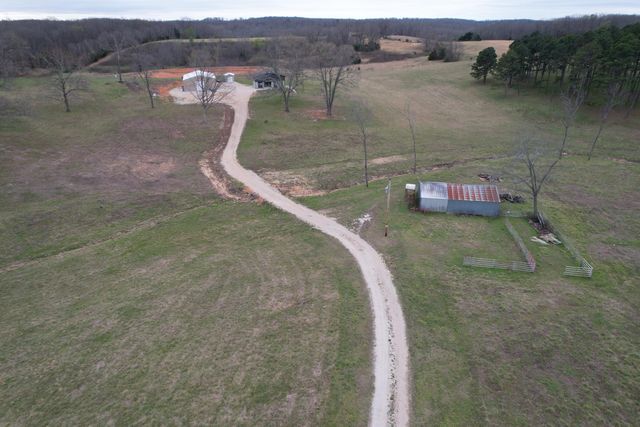408 County Road 599, Caulfield, MO 65626