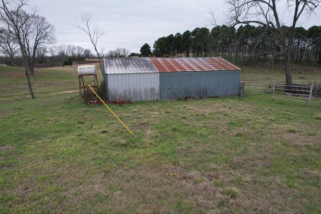 408 County Road 599, Caulfield, MO 65626