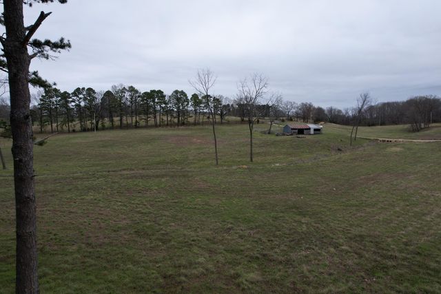 408 County Road 599, Caulfield, MO 65626