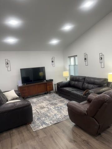 408 County Road 599, Caulfield, MO 65626