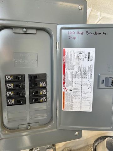 408 County Road 599, Caulfield, MO 65626