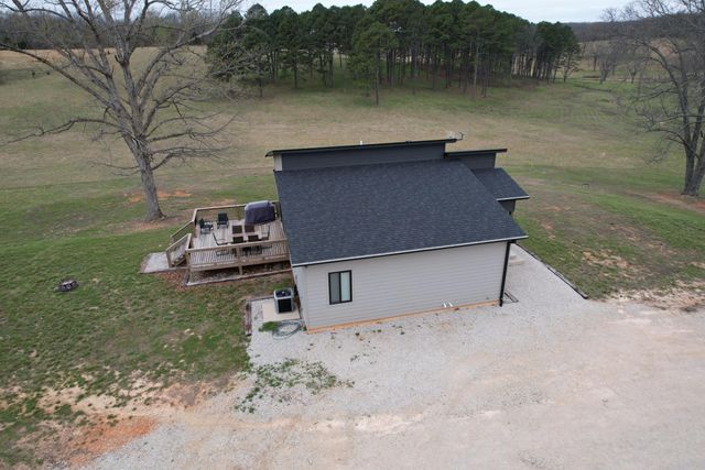 408 County Road 599, Caulfield, MO 65626