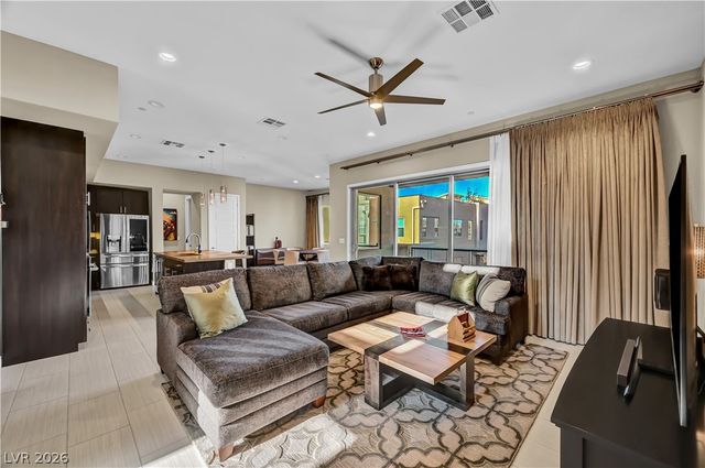 1257 Venue Street 102, Las Vegas, NV 89135