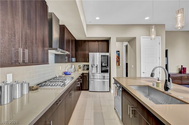 1257 Venue Street 102, Las Vegas, NV 89135