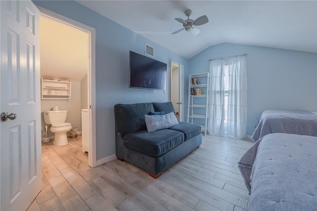 2292 N Fulton Beach Road 405, Rockport, TX 78382