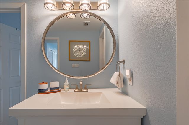 2292 N Fulton Beach Road 405, Rockport, TX 78382