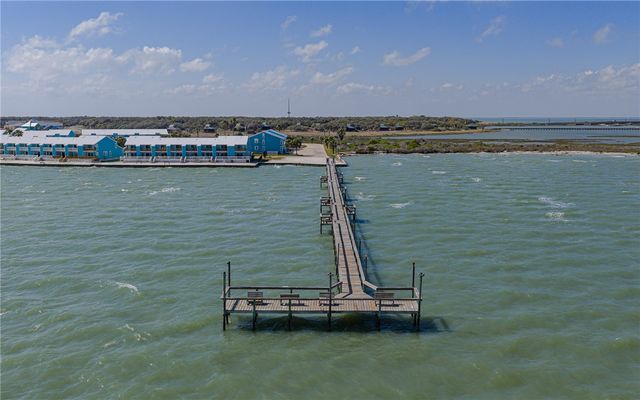 2292 N Fulton Beach Road 405, Rockport, TX 78382