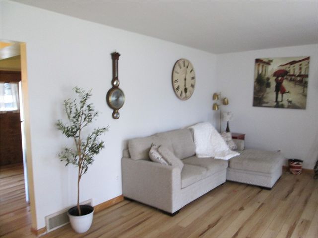 4717 ELLWOOD ROAD, Wayne Twp, PA 16101