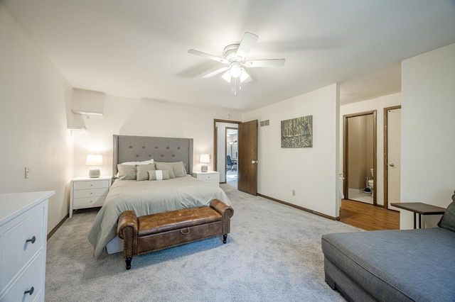 22 Whitcomb Circle, Madison, WI 53711
